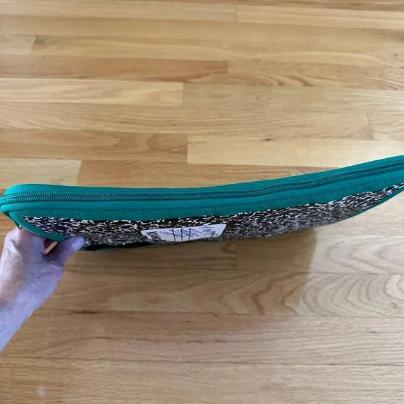 American Eagle Composition Book Laptop Case - Picture 6 of 9